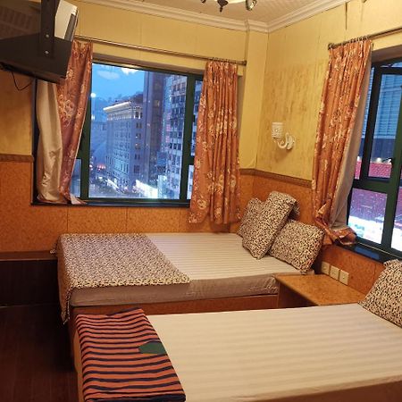 Pay-Less A2 Otel Hong Kong Dış mekan fotoğraf
