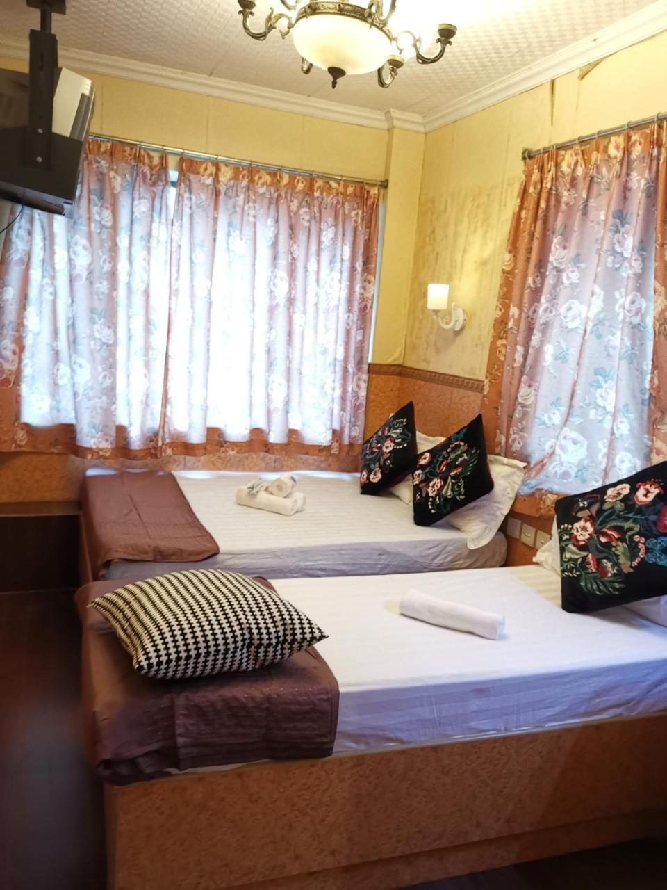 Pay-Less A2 Otel Hong Kong Dış mekan fotoğraf