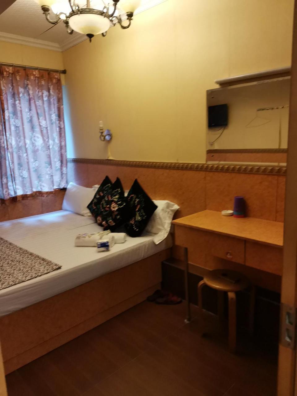 Pay-Less A2 Otel Hong Kong Dış mekan fotoğraf